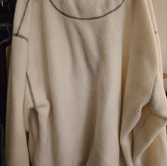 Urban Outfitters BDG 3/4 Button Up Crew Neck Sweater - Picture 2 of 4